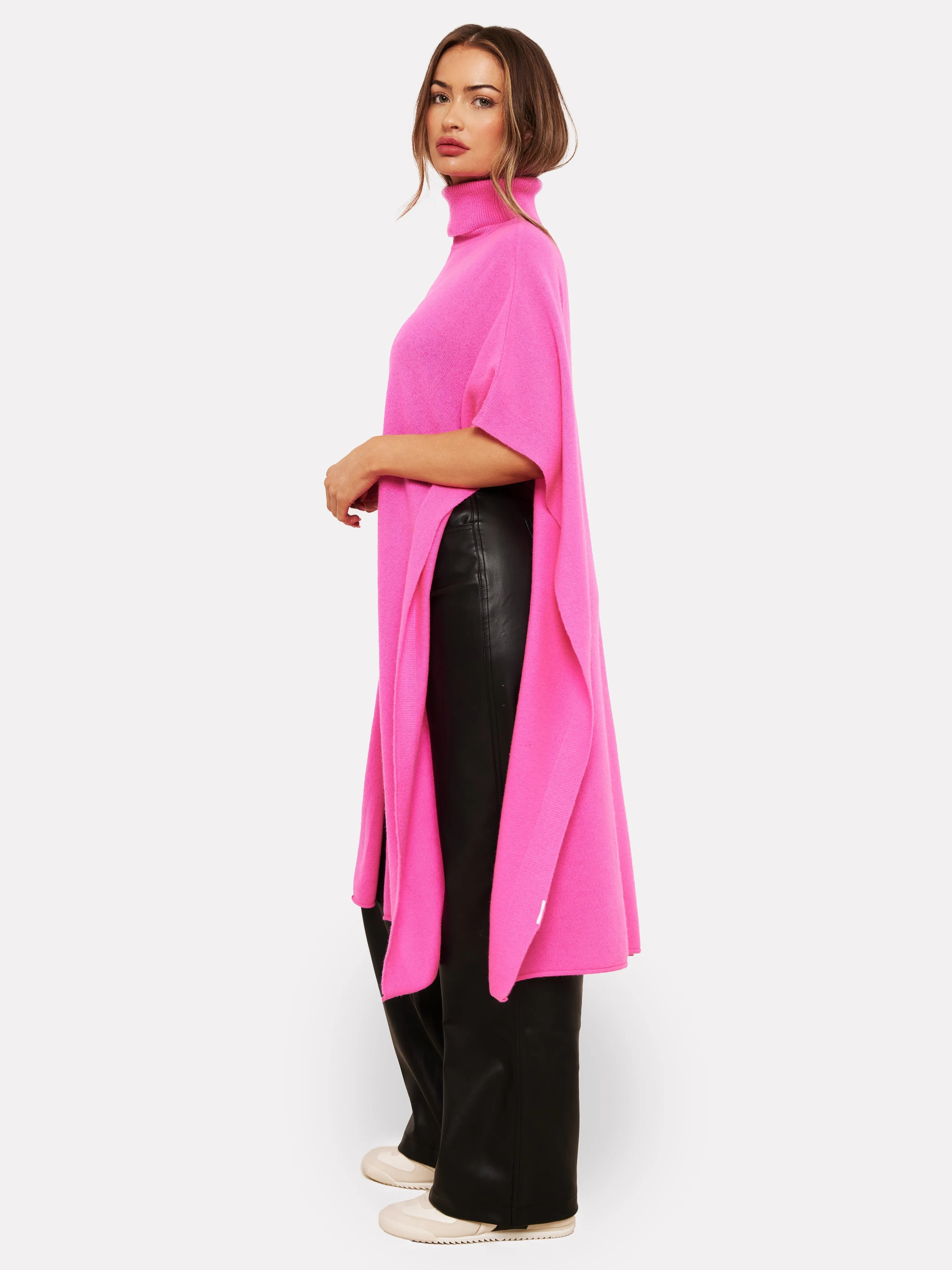 Gigi Poncho