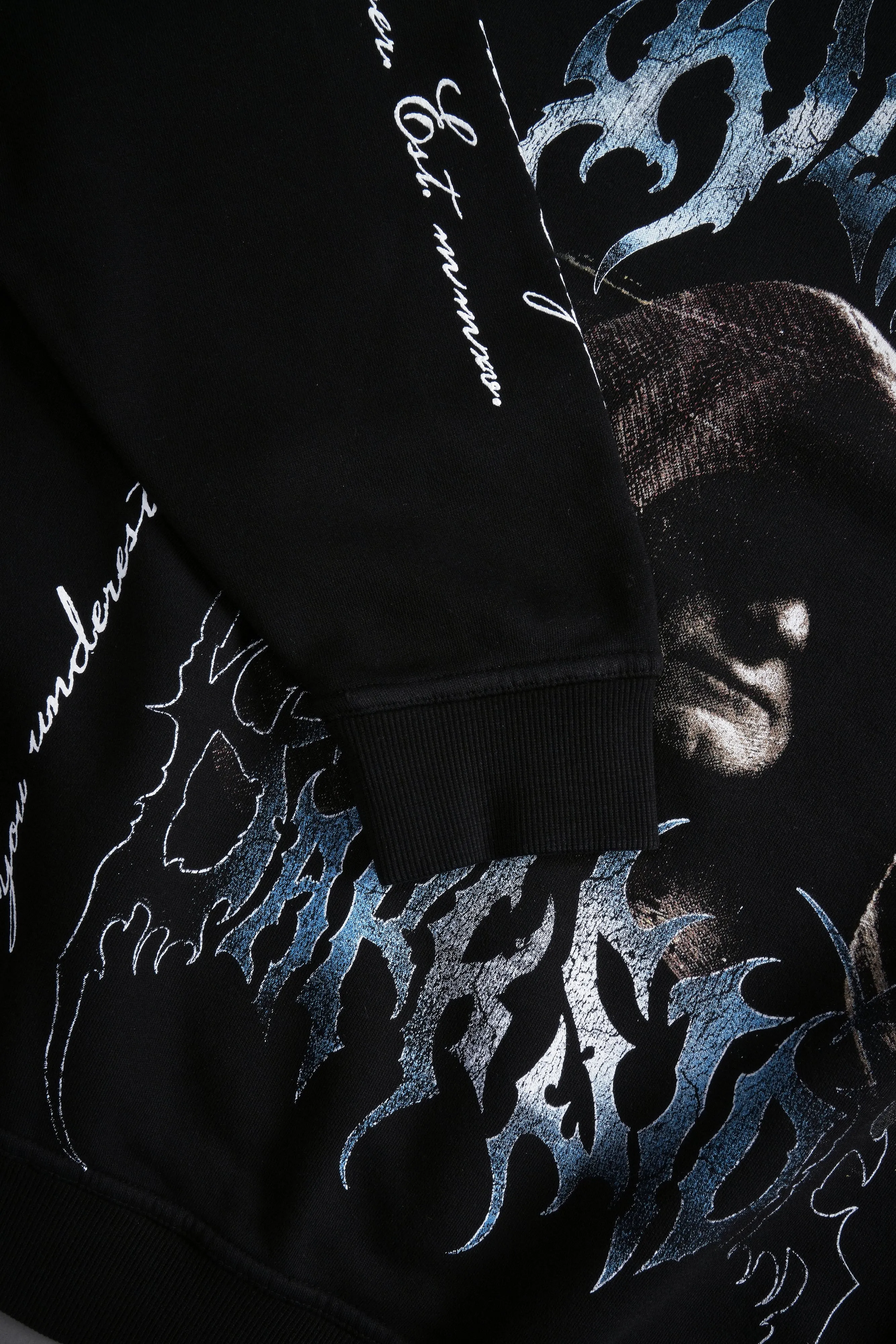 Rule The Galaxy London Crewneck in Black